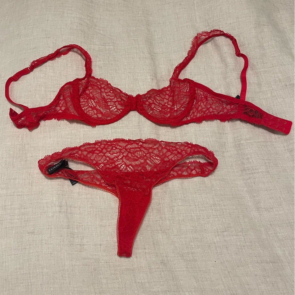 NWOT La Perla Red Lace Set